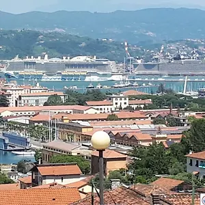 La Casa Di Max Hébergement de vacances La Spezia